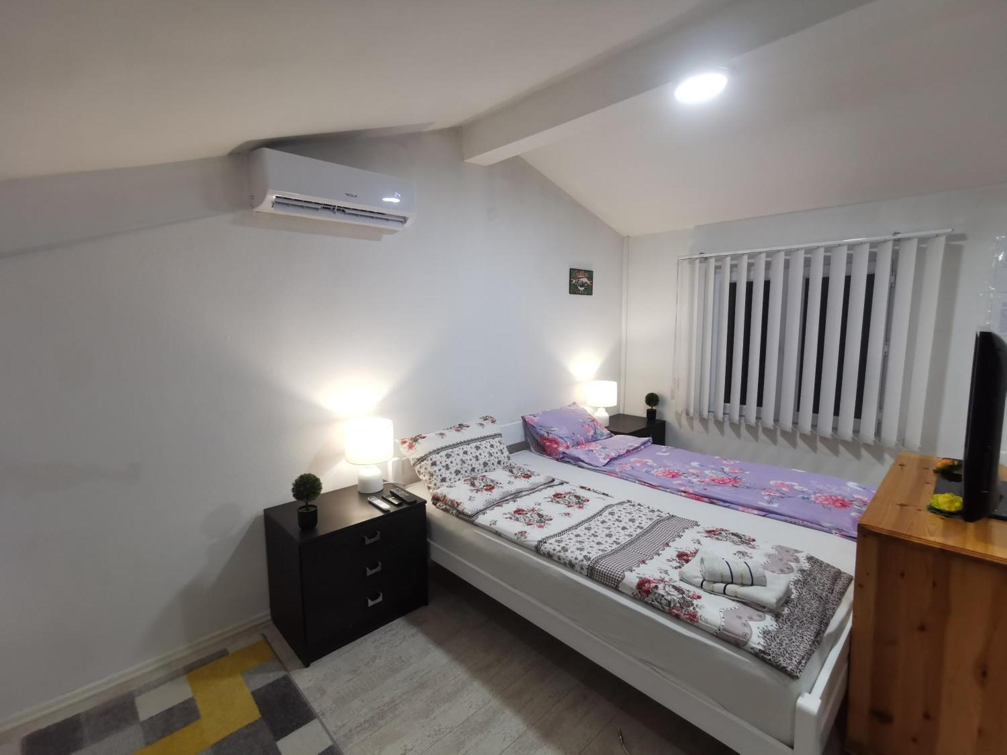 White Apartment Sarajevo - Free Parking Kültér fotó